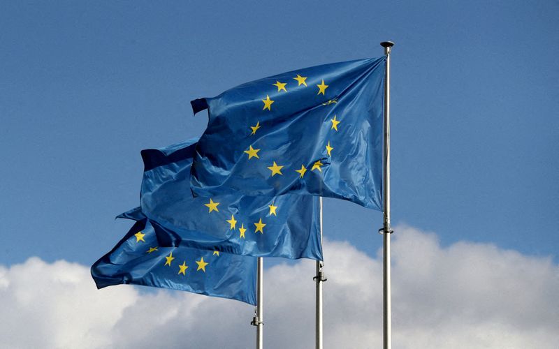 Drapeau européen de l'Union européenne de 1,5 x 0,9 m - Bleu avec